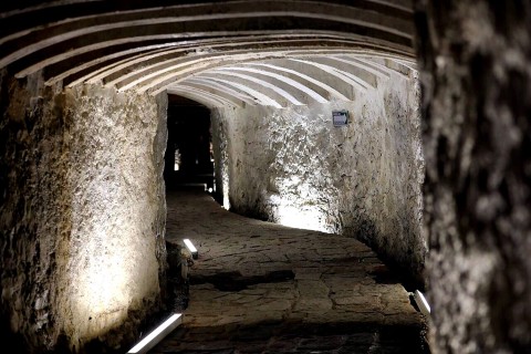 Socavón San Juan - Sitios de interés - El Oro